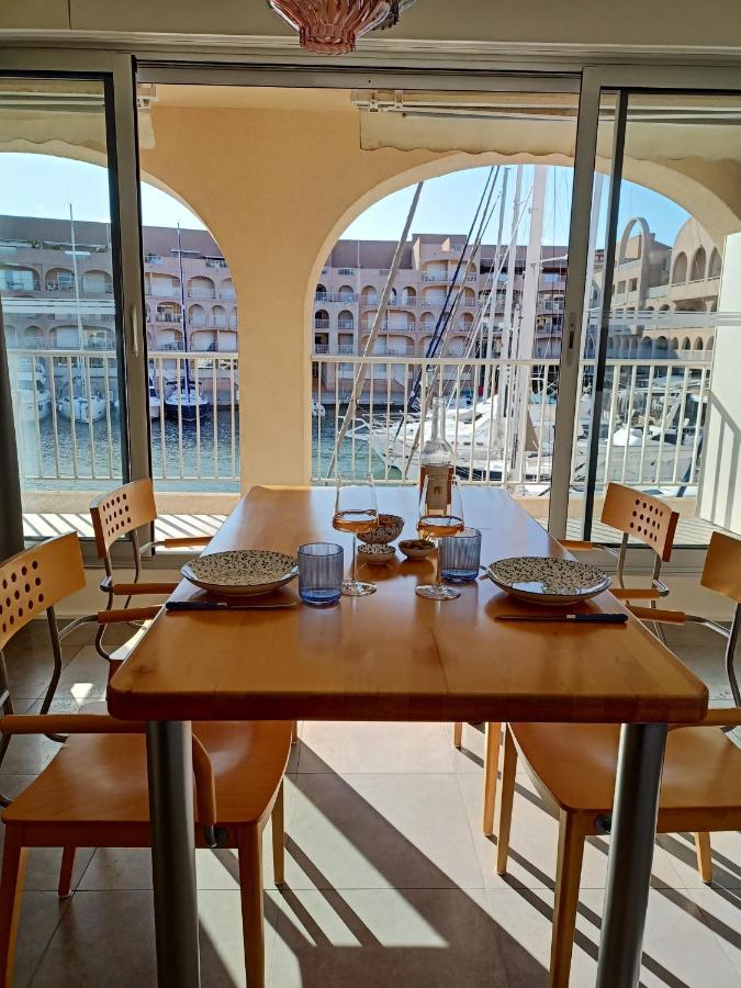 Studio Hyeres Port Экстерьер фото